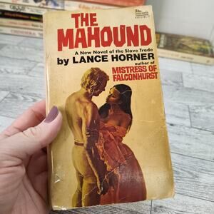 The Manhound Lance Horner 1969 Fawcett Gold Medal - Paperback Vintage Historical